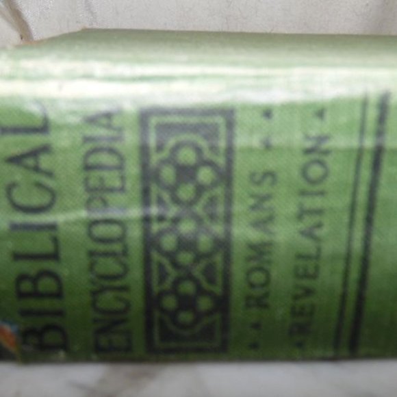 LAST MARKDOWN Antique bible study encyclopedia book - Picture 2 of 3